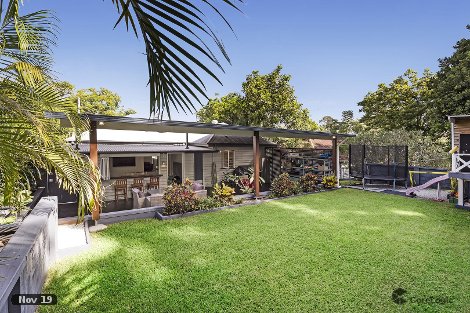 94 Nursery Rd, Holland Park West, QLD 4121