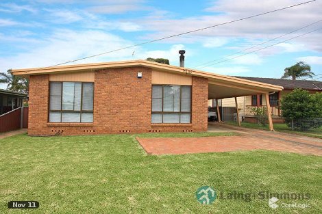 7 Papeete Ave, Lethbridge Park, NSW 2770