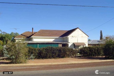 14 Fifth St, Merredin, WA 6415