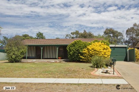 14 Pugsley Ave, Estella, NSW 2650