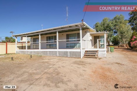 42 Cowan Rd, York, WA 6302