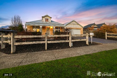 104 Cook St, Drouin, VIC 3818