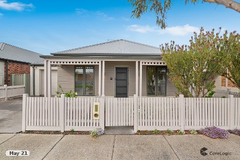 5 Daws St, Cranbourne East, VIC 3977