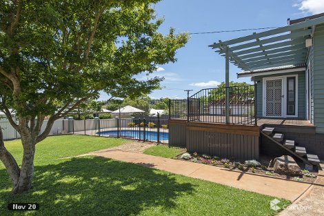 16 Seaton St, South Toowoomba, QLD 4350