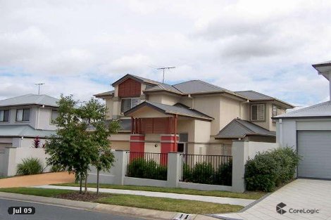 4 Greenway Cct, Mount Ommaney, QLD 4074
