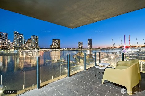 301/29 Rakaia Way, Docklands, VIC 3008