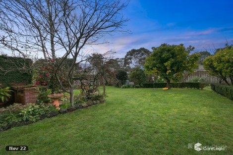 1 Araluen Dr, Croydon, VIC 3136