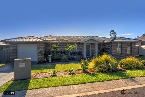 6 Terralla Gr, South Nowra, NSW 2541