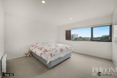 108/50 Catamaran Dr, Werribee South, VIC 3030