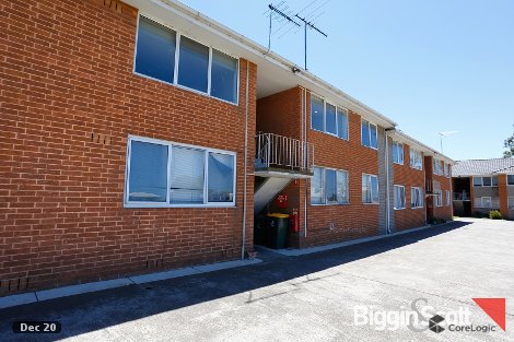 4/10 Heather Ave, Brooklyn, VIC 3012