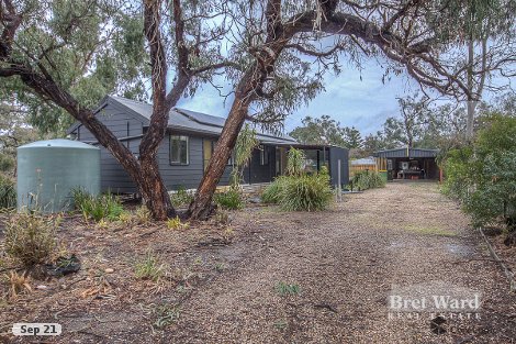 36 Twelfth Ave, Raymond Island, VIC 3880