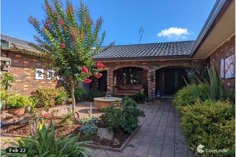 1 Indra Ct, Sale, VIC 3850