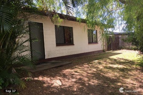 2/1 Fry Cl, Whitfield, QLD 4870