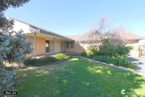 32 Hartley St, Cowra, NSW 2794