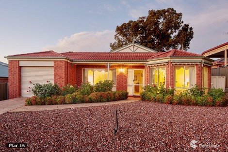 3 Baden-Powell Pl, Strathdale, VIC 3550