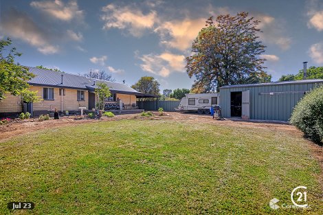 4 Childers St, Elmore, VIC 3558