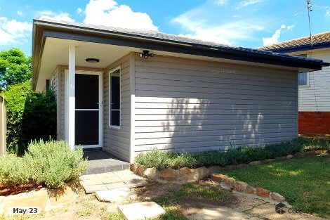 2 Milton Cres, Leumeah, NSW 2560