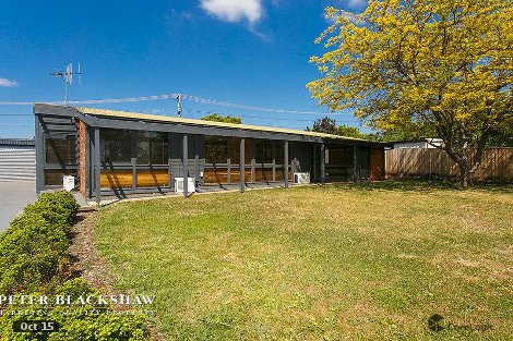 8 Mcarthur Pl, Latham, ACT 2615