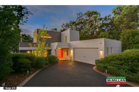 8 Cloud St, Arthurs Seat, VIC 3936