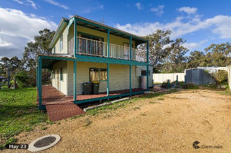 8 Binghams Rd, Harcourt, VIC 3453