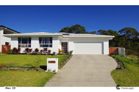 7 Yachtsman Dr, Safety Beach, NSW 2456