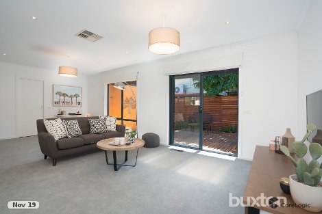 1/18 Mac Cres, Parkdale, VIC 3195