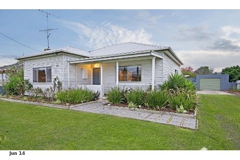 74 Barwon Tce, Winchelsea, VIC 3241