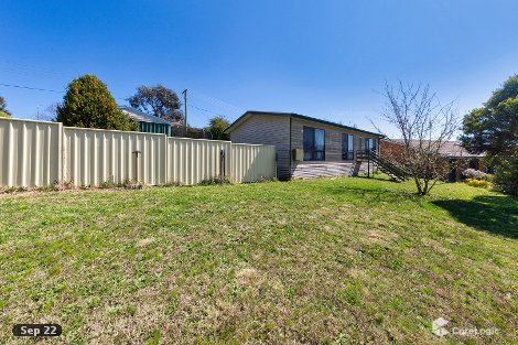 31 Ennor Cres, Florey, ACT 2615