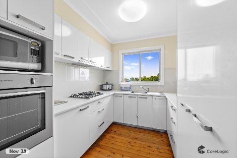 30 Headlam Pde, Springfield, NSW 2250