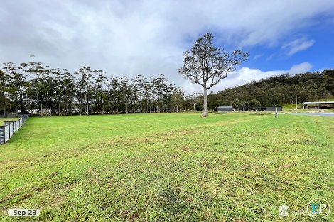 15 Forrest St, Carrington, QLD 4883