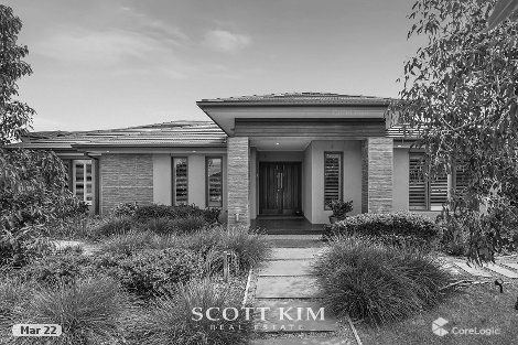 4 Carmine Cct, Burnside, VIC 3023