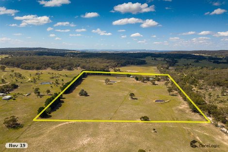 402 Dewsburys Lane, Lake Bathurst, NSW 2580