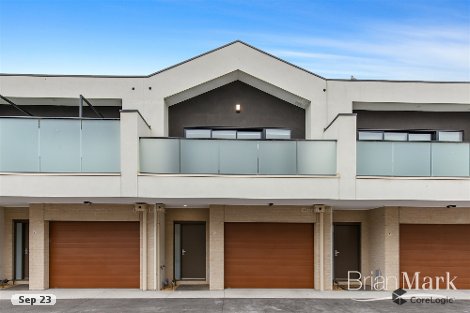 5 Mullavey Pl, Werribee, VIC 3030