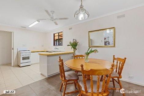 61 Gill Ave, California Gully, VIC 3556