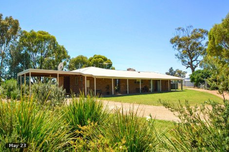 196 Foster Rd, Boorhaman, VIC 3678