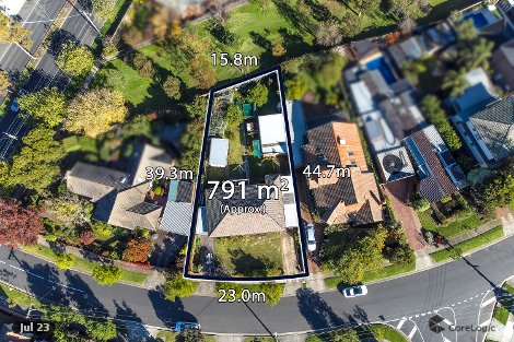 1 Balmanno Cres, Strathmore, VIC 3041