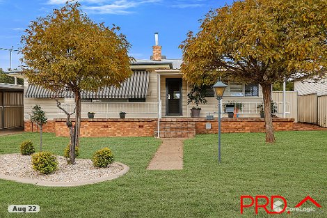 11 Jill St, South Tamworth, NSW 2340