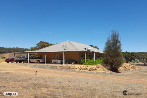 254 O'Connell Rd, Wandering, WA 6308