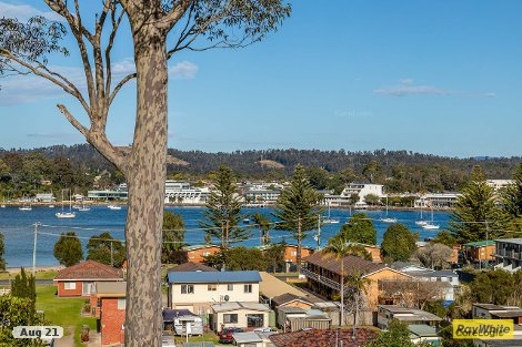 2/10 Peninsula Dr, North Batemans Bay, NSW 2536