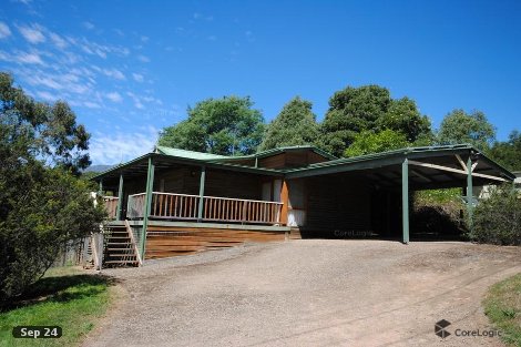 13 Changue Rd, Merrijig, VIC 3723