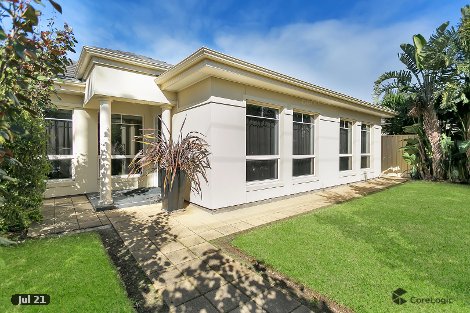 2 Warren Ave, Glenelg North, SA 5045