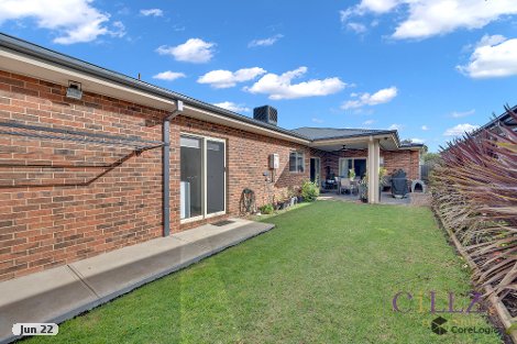 88 Halletts Way, Bacchus Marsh, VIC 3340