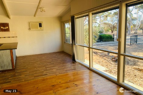 89 Caroline St, Moonta, SA 5558