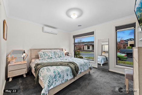 17 Denton Dr, Officer, VIC 3809