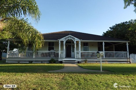 62 Raglan St, Roma, QLD 4455