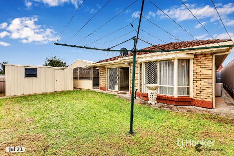 17 Cranmore Ave, Craigmore, SA 5114