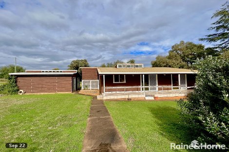 51 South St, Grenfell, NSW 2810