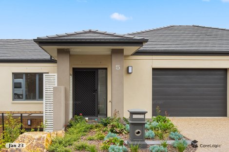 5 Fairway Pl, Avondale Heights, VIC 3034