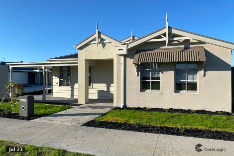 12 Manchester Cct, Longwarry, VIC 3816