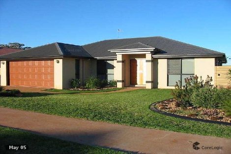 16 Macrossan St, Cranley, QLD 4350